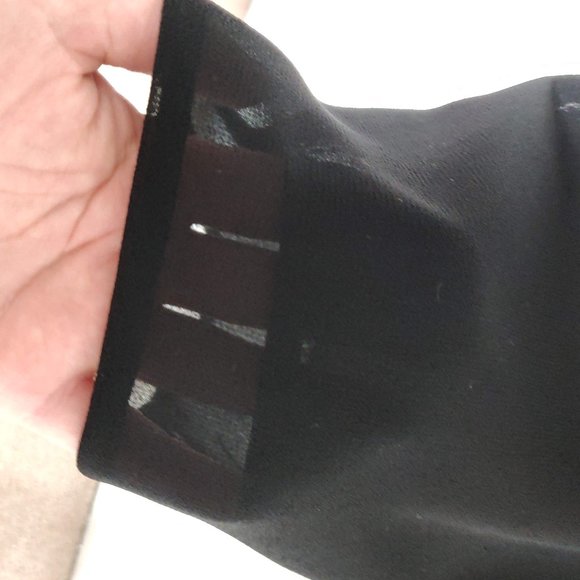 Elegant Black Wide Leg Pants with Beaded Detail - Picture 8 of 8